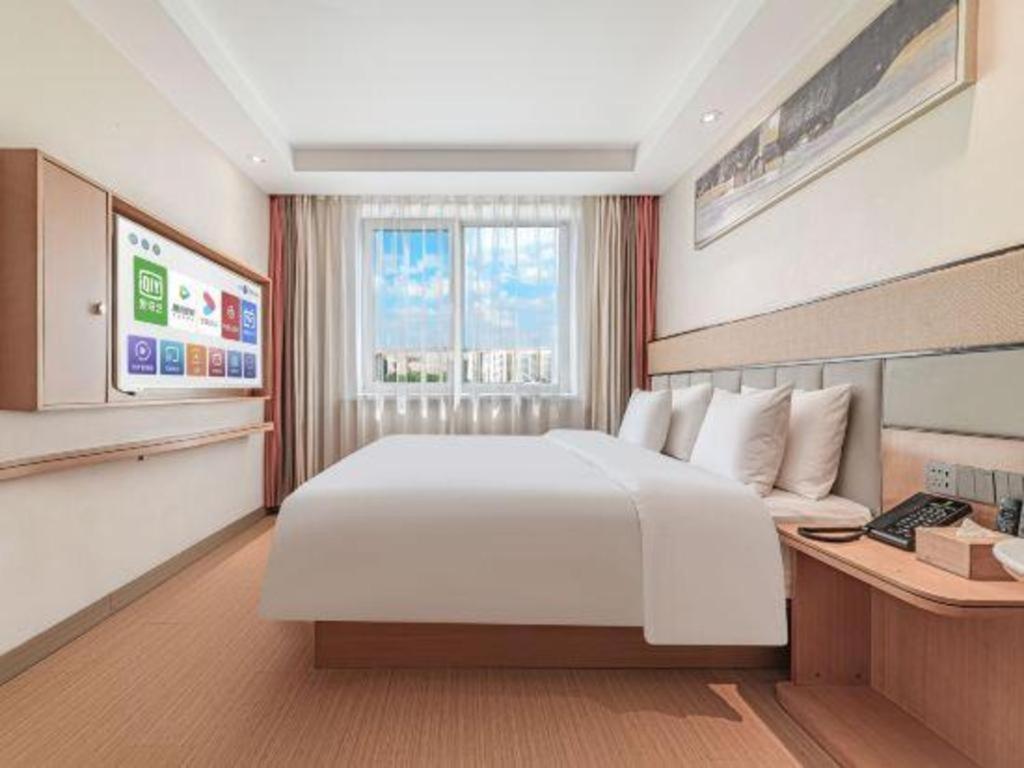 Greentree Inn Geermu Walking Street Business Hotel Golmud Bagian luar foto